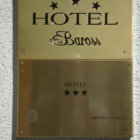 Hotel Baross Дьёр Экстерьер фото